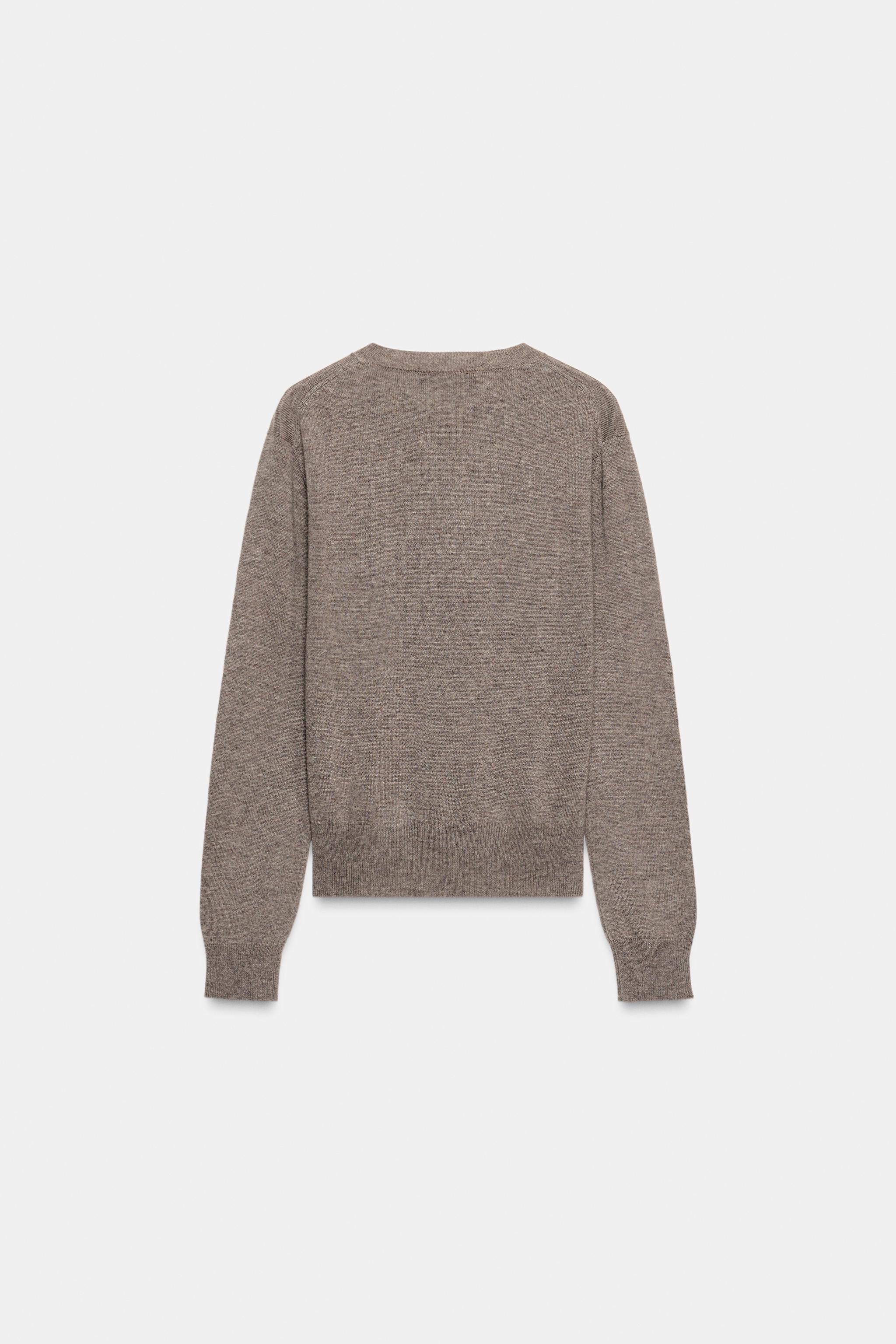 DIAMOND PATTERN WOOL SWEATER